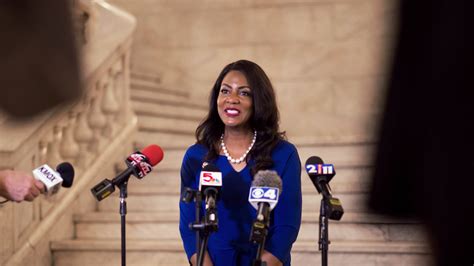 St Louis Elects Tashaura Jones Its First Black Female Mayor The New