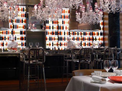 Deux restaurants fameux et un petit déjeuner signé pierre hermé dont on se. Indulge yourself at Le Royal Monceau Spa by Clarins | The ...