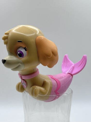 Swimways Paw Patrol Skye Paddlin Pups Mermaid Merpup Wind Up Bath Toy