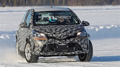 2022 Toyota Subcompact Suv Spy Shots