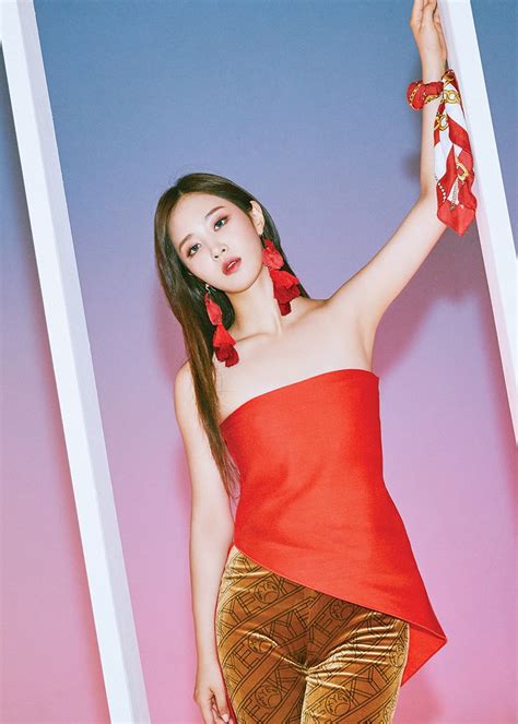 update girls generation s yuri shines in teasers for “the first scene”
