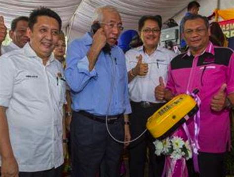 Saps ibu bapa semakan keputusan peperiksaan sekolah online 2018. Kementerian Pendidikan lindungi guru jika disaman ibu bapa ...