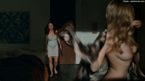 Amanda Seyfried Nude In Chloe Also Means Sex Scene With Julianne Moore