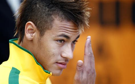 Mommentary Neymar Da Silva Hairstyles Photos