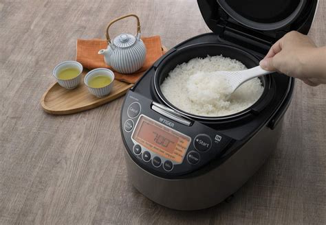 TIGER JBV A10U 5 5 Cup Uncooked Micom Rice Cooker With Food Steamer