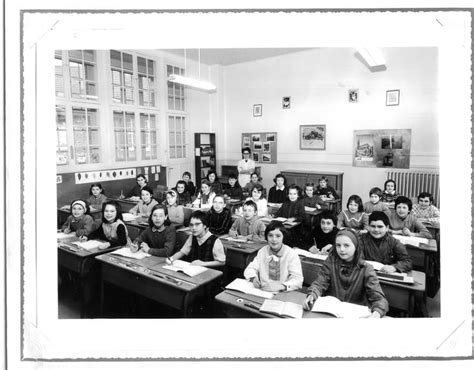 Photo De Classe CM 2 De 1965 Ecole Marie Curie Notre Dame De