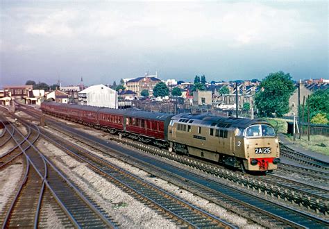 Class 52 D1000 Y Westealing 280662 Dcc495 Train Pictures Western Region Diesel Locomotive