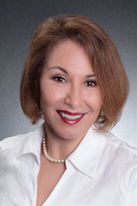 Coldwell Banker Real Estate Agent Florida Agent Uses Her Knowledge