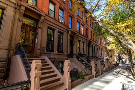 The typical temperature throughout the winter ranges from 20s to 30s. Brooklyn townhouse sales are in a slump - Curbed NY