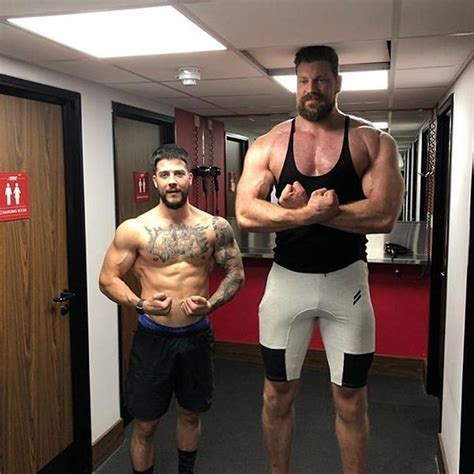 thedutchgiant needs a bigger gym midget man giant people healthy man lift and carry