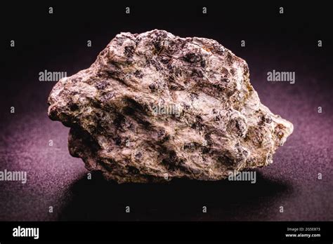 Chromite Chromium Ore Stockfotos Und Bilder Kaufen Alamy