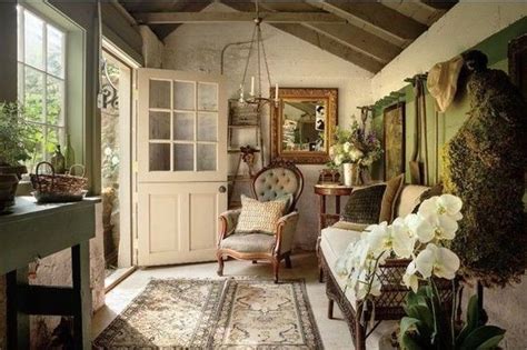 Eye For Design Create Authentic Farmhouse Style Mudrooms English