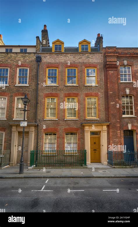 Gilbert And George House Spitalfields Hi Res Stock Photography And