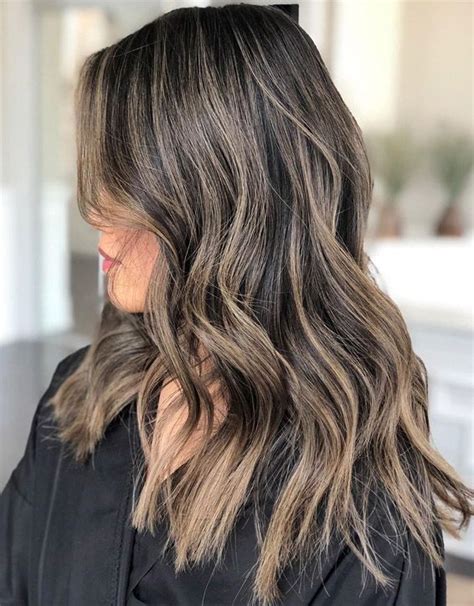 Gorgeous Brown Babylights And Hair Color Shades In 2020 Babylights Hair