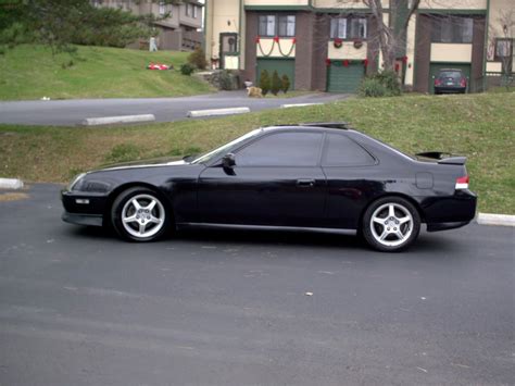From the perspective of someone who doesn't live and breath honda it the preludes seems like the black sheep of the community when compared to civics, crxs, and even accords. 2001 Honda Prelude 4 Sale...... - Pontiac Solstice Forum