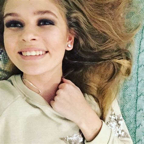 14-летняя дочь Веры Брежневой стала лицом модного бренда ...