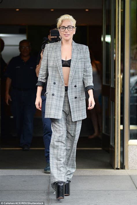Lady Gaga Shows Off Her Cleavage During New York Stroll Daily Mail Online