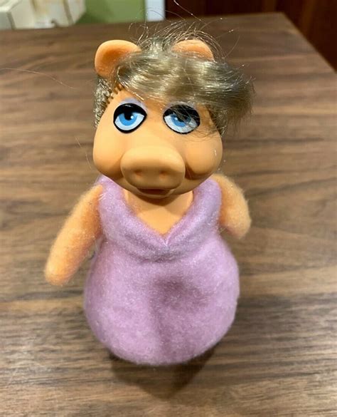Vintage Muppets Miss Piggy 6 Bean Plush Doll Fisher
