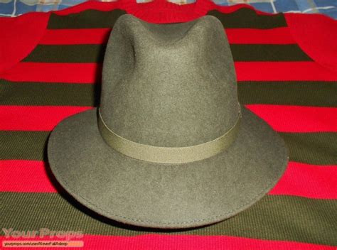 New Nightmare Wes Cravens New Nightmare Freddys Fedora Replica