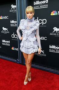 Billboard Music Awards 2019 Red Carpet Fashion See Celeb Dresses