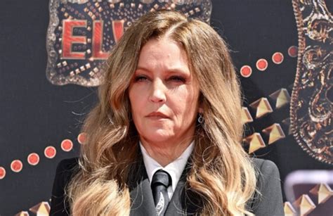 Lisa Marie Presley Reportedly Rushed To Hospital After Paramedics