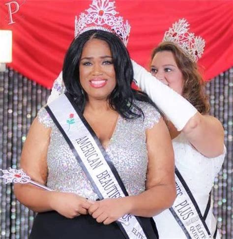 plus size model wins beauty pageant that celebrates curves huffpost women