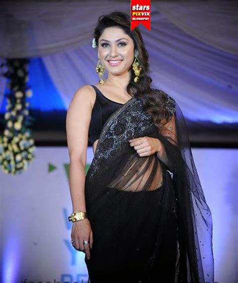 Manjari Phadnis In Backless Black Saree Cute Marathi Actresses Bollywood Hollywood South Girls