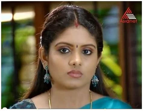 Latest malayalam movies online released in 2020, 2019, 2018. Asianet Tv Serial Parasparam actress Gayathri Latest ...