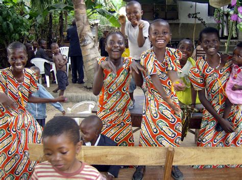 Congolese Children Having Fun | Congolese Children Having ...
