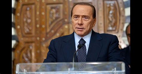 Ce vendredi 19 octobre à milan, lors du procès rubygate où il est accusé d'incitation à la prostitution de mineure et d'abus de pouvoir, silvio berlusconi, l'ancien chef du gouvernement italien a nié toutes. Rubygate : Silvio Berlusconi, absent, voit son procès ...