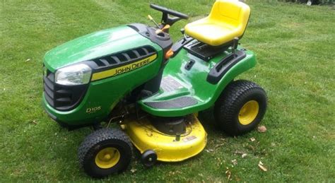 John Deere D105 Mower Deck