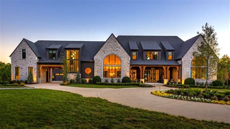 TOUR A $8M Nashville New Construction Luxury Home | Nashville Real