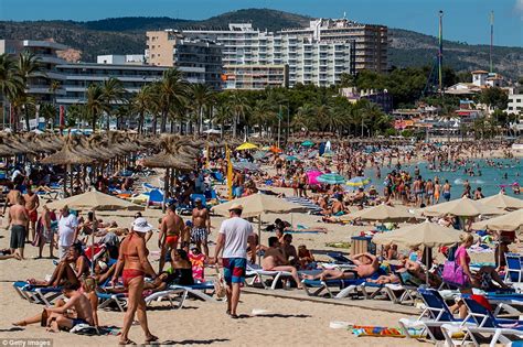 A Day And Night In The Life Of Scandal Hit Holiday Resort Magaluf Daily Mail Online