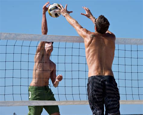 The Best Beaches To Play Volleyball In Southern California
