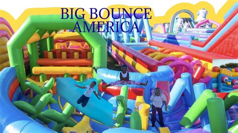 Big Bounce America Bounce The Mall Worlds Largest Inflatable Bounce