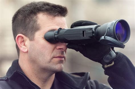 The Best Night Vision Binoculars Of 2022 See Through The Night Bino