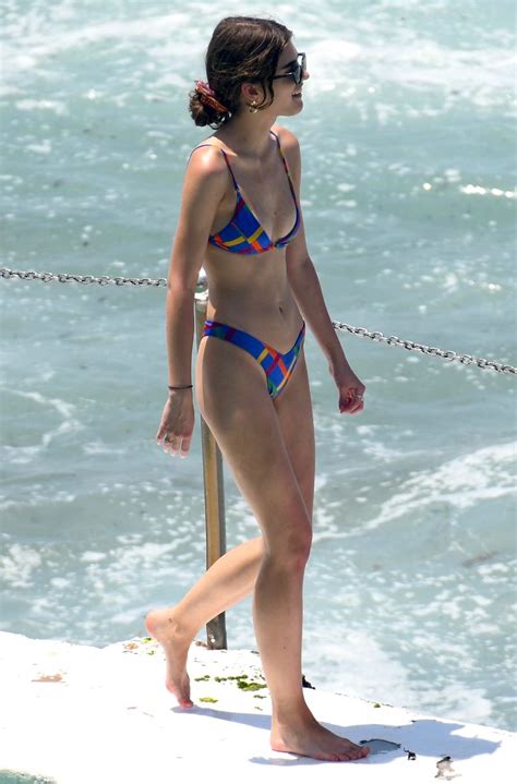 mackinley hill goes for a swim at the famous bondi beach 13 photos thefappening