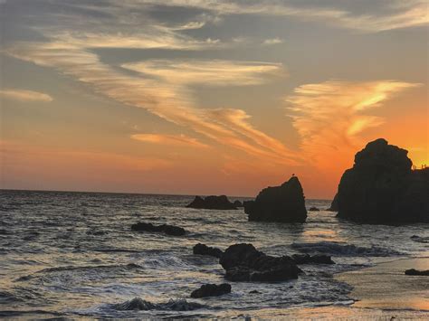 El Matador Beach at Sunset, Malibu, CA [OC][4032x3024] : EarthPorn