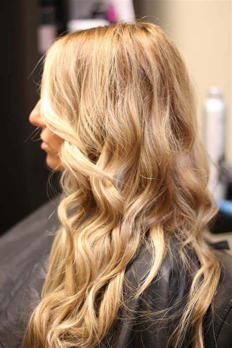 31 Latest Honey Blonde Hair Color Shades And Styles Hairstylo