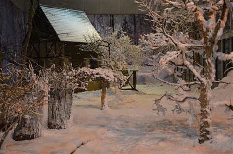 Semoga artikel ini membantu anda merancang jadual perjalanan. 15 Tempat Menarik di Shah Alam. Makan & Lepak Sekali!