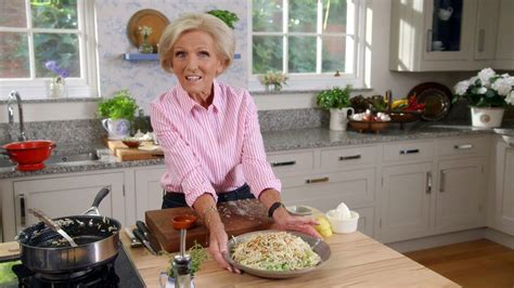 bbc two mary berry everyday series 1 episode 4 orzo pasta with broad beans lemon and thyme