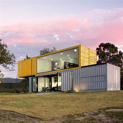 s diseño re uses shipping containers a residential project in mexico