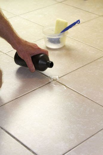 Cleaning bathroom tiles and grout. 8 Tips for How to Clean Stained Grout | Cleaning ceramic ...
