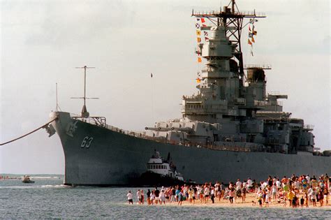 How The U S Navy Could Bring Back The Iowa Class Battleships The National Interest