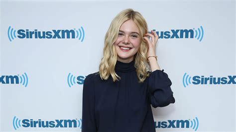 6 Times Elle Fanning Perfected 70s Style Teen Vogue