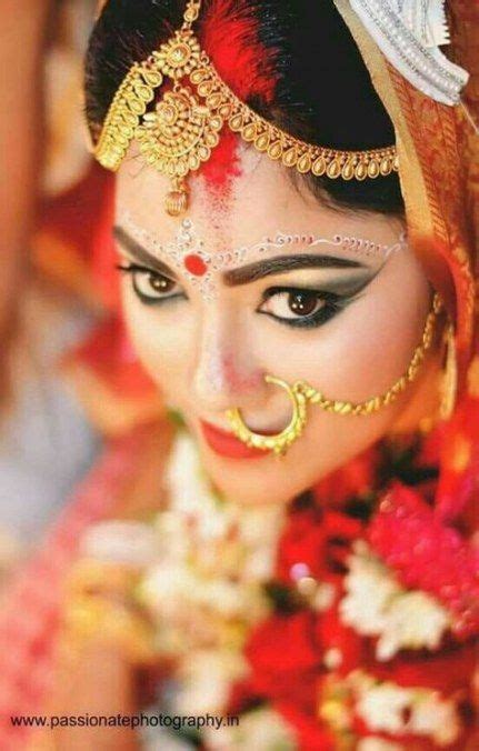 39 Ideas For Indian Bridal Nose Ring Bengali Bride In 2020 Bengali Bride Bengali Bridal