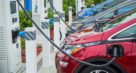 Gm Partners With Evgo On Charging Network Will Add 2700 New Fast