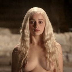 Emilia Clarke Nude Photos Sex Scene Videos Celeb Masta