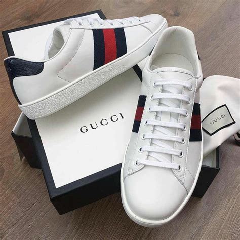 7 Creative Ways To Dress Up A Pair Of Sneakers Gucci Shoes Sneakers