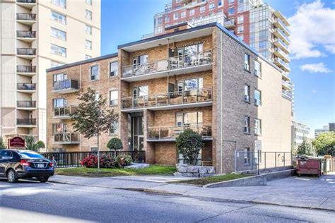 Toronto Apartments For Rent At Erskine Ave And Mt Pleasant Road Homestead